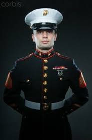 Us Marine Corps Uniforms United States Marine Corps Marine In Dress Uniform 42 28348491 Marines Dress Blues Marine Corps Female Marines