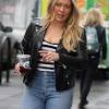 Photogallery of hilary duff updates weekly. Https Encrypted Tbn0 Gstatic Com Images Q Tbn And9gcrxnupolqrqebzkckoj2qcmi9xsq7aexrkvhikyc7u Usqp Cau