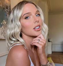 Helen Flanagan hinted at Scott Sinclair 'split' two months ago after  planning 'a new chapter'