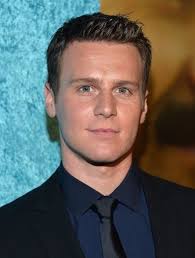 Jonathan Groff Net Worth