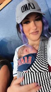 They say dont blink🥺 happy 1/2 dozen my beauty girl 💖🍩 #fyp #rainbowbaby  #6months #growupwithme #foryou #babygirl #momsoftiktok #donuts #photoshoot  #loveyou