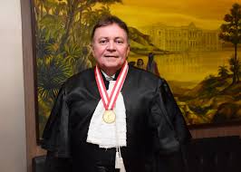 Desembargador Carlos Eduardo autoriza participação de vereador em eleição  da Câmara de Taperoá