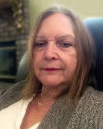 Lynne Ashby's Instagram, Twitter & Facebook