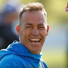 Rhys Smith (@thefirstsmyth)