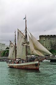 Pin By Louise Hillquist On Boats Sailboats And Nautical Sailing Ships Sailing Tall Ships