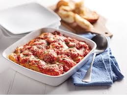 While your chicken and veggies are cooking in the oven, boil some pasta for an easy meal that will come together in 30 minutes. 7 Italian Recipes To Serve A Crowd Hy Vee