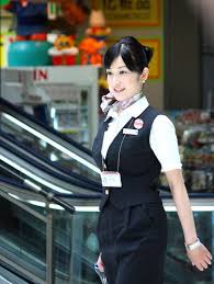 Airline stewards get preparing from their boss and should be confirmed by the airlink. Japan Airlines Uniform Shefalitayal