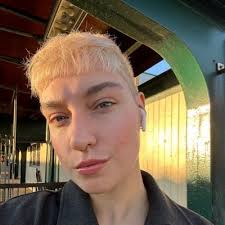 Julia Gerard (@juliagerard)