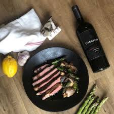 Grilled flat iron steaks with pomegranate wine sauce. Red Wine Carnivor Wines Seared Ribeye Steak