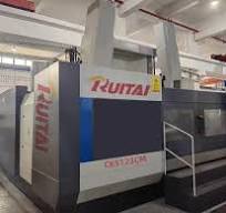 CNC Vertical Lathe Turning Grinding Machine Tool Price for Butterfly Valve  Machining