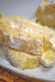 Roule Souffle Au Citron Creme De Mascarpone Au Limoncello Recette Dessert Recette Gateaux Et Desserts