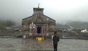 This temple is said to have blessed the himalayas and keeps them soaked with the godliness of lord shiva. Kedarnath Temple History Trekking Festival Timings Pooja