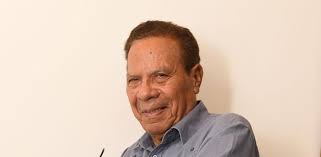 Muere Aníbal de Peña, símbolo de la canción romántica dominicana y actor  político del siglo XX