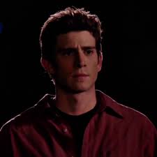 Jake Jagielski y Peyton Sawyer: Momentos Clave de OTH