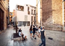 Oc habitat con la garantia de olivares consultores ha seleccionada esta casa en exclusiva, esta casa se encuentra en plena huerta de. Comienzan Las Obras De Rehabilitacion De La Casa Del Relojero De Valencia