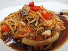 Ikan tenggiri/ikan jenis lain•kaldu jamur,garam,jeruk nipis•sambal matah:•bwg ikan tenggiri segar (marinasi dengan kucuran jeruk nipis)•bawang putih•bawang merah. Resepi Ikan Tenggiri Masak Taucu
