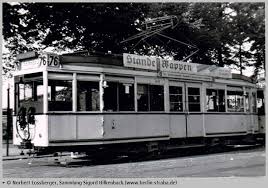 Strassenbahn Linie 76 In Der Kantstrasse In Den 50ern Strassenbahn Strasse Fahrzeuge