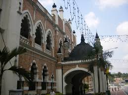 Суды общей юрисдикциирядом с mahkamah sesyen dan majistret ampang. Four Days In Kuala Lumpur