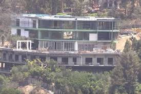 He was then assigned to develop the. Mohamed Hadid S Contractor Says Entire House Should Be Demolished Curbed La