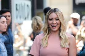 Everyone bored af right now i know.but this is actually disgusting. Hilary Duff Explains Why She Put Her Placenta Into Smoothies After Giving Birth