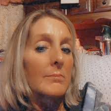 Marcia Harms's Instagram, Twitter & Facebook