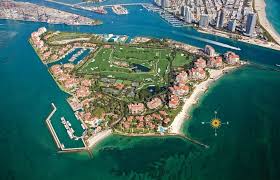 We passed fisher island on our tour of the millionaire homes. Fisher Island Club In Fisher Island Florida Usa Golf Advisor