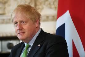 Boris Johnson zbarkon në Mbretërinë e Bashkuar për të “hyrë në garë për  kryeministër”