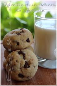 Les Milles Un Delices De Lexibule Biscuits Pepites De Chocolat Avec Centre Au Nutella Food Cookies Breakfast