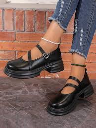 Mary Janes's Instagram, Twitter & Facebook