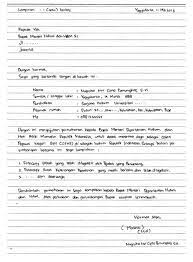 Surat lamaran kerja merupakan dokumen yang dimanfaatkan oleh pencari kerja untuk memberikan informasi tertulis secara lengkap kepada perusahaan yang sedang membuka lowongan pekerjaan. Contoh Lamaran Kerja Tulis Tangan Yang Baik Dan Menarik Perhatian Hrd