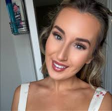 Anybody stayed at Silverstone farm camp site? What is it like? Has a list  of entertainment/foo etc