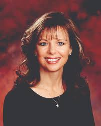 Julie Harris new Student Services director