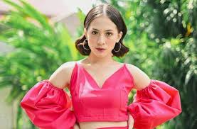 Sejak video tersebut beredar, nama zara langsung menempati trending. Lkyhlpps9xa7lm