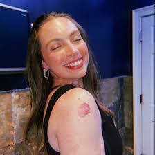 Sheena Chambers's Instagram, Twitter & Facebook