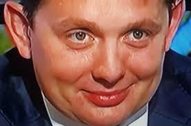 Pietiek :: Vai nabaga Kaimiņu vispār neviens vairs neņem galvā?