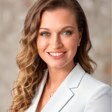 Here is an interview I did with Kenny Dyal of The SCUBA Diving Channel &  Down to 60 about being an independent SCUBA Instructor.