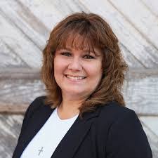 Noreen Reed's Instagram, Twitter & Facebook