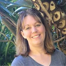 This week, I'm trading meetings for ocean waves and making space to think. 