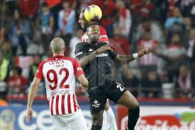 Henüz maçta seyircilerin bulunup bulunmayacağı bilinmemekte. Besiktas Antalya Da 3 Puani Aldi