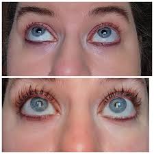 Struggling with thin and fragile lashes? Than it's time for a change.  Lenoites Eyelash Activating Serum is made for those who want visibly  longer, fuller, and stronger lashes without irritation. ✨Free from