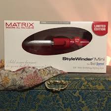 Bio Ionic Stylewinder Rotating Styling Iron 1 Inch Matrix Stylewinder 3 4 Mini Rotating Curling Iron Nwt Rotating Curling Iron Mini Matrix
