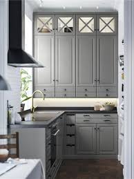 Kok Bodbyn Gra Koksserie I Traditionell Stil Ikea Smallkitchenremodelrustic Koksskap Ikeakok Kok Svart