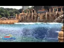 English (translate this text in english): Big Waves Sunway Lagoon Water Park Youtube