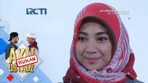 Dinda kirana unggah foto reuni pemeran 'kepompong' bikin heboh. Aku Bukan Ustadz Wah Dinda Terpesona Dengan Kebaikan Fahri 23 Mei 2018 Youtube