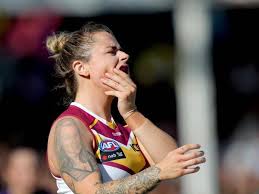 Последние твиты от brisbane lions aflw (@lionsaflw). Aflw Lion Recovering From Lightning Strike Mandurah Mail Mandurah Wa