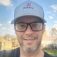 Huge Thank You to all the volunteers that came out to help out for the  Ike's Hook'Em Early Kids Fishing Event!! We had a great turnout, handed out  Flambeau Outdoors Hunting Tackle