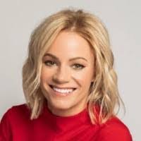 Sandra Hooser's Instagram, Twitter & Facebook