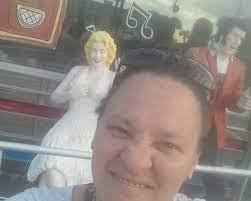 Kimberly Aikens's Instagram, Twitter & Facebook