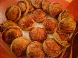 Petits Pates Antillais Recette Pate Antillais Cuisine Antillaise Recettes De Cuisine