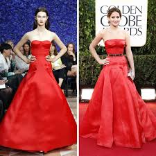 20 Runway Outfits That Look Totally Different On Models And Celebrities In 2020 Runway Outfits Bold Dresses Rihanna Dress
